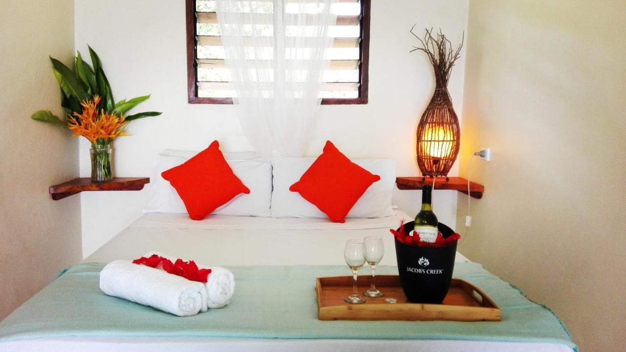 Blue Bay Resort Port Vila Ngoại thất bức ảnh