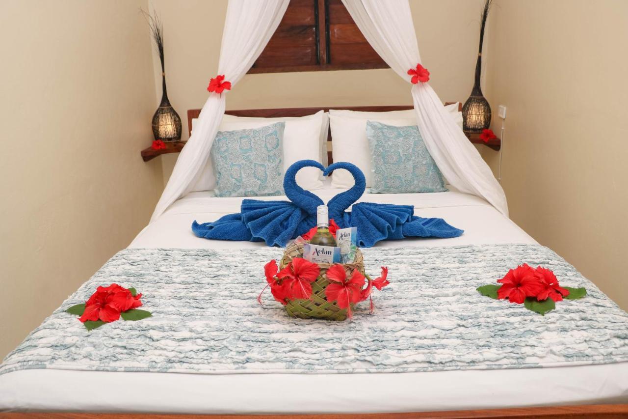 Blue Bay Resort Port Vila Ngoại thất bức ảnh